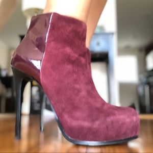 Burgundy heeled boot